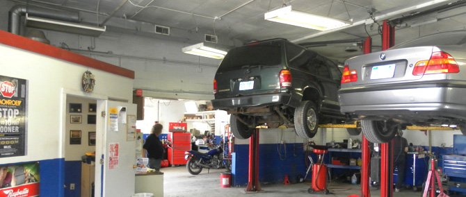 Oil Changes in Midland, MI « Midland Auto Repair 48640 | All A's ...