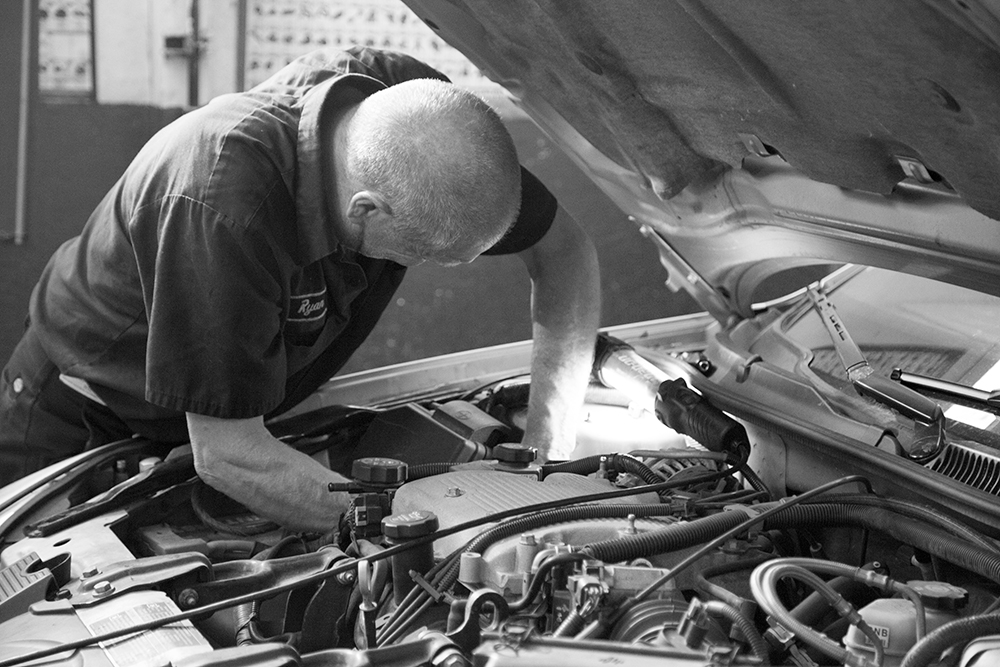 Engine Repair In Avondale Il